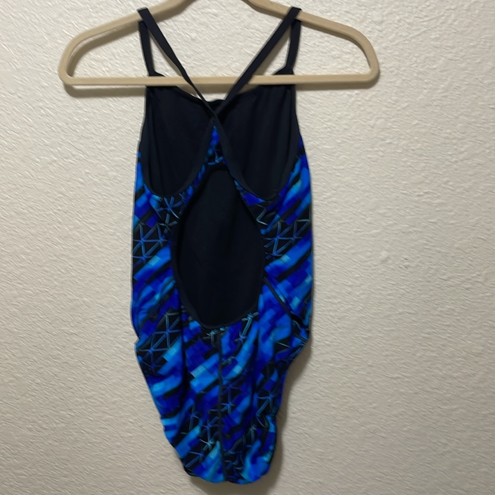 TYR Women's Black And Blue One Piece Swimsuit. Good Condition. Size 36. - Picture 6 of 11